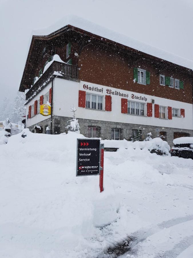 Hôtel Gasthaus Waldhaus à Melchtal Extérieur photo